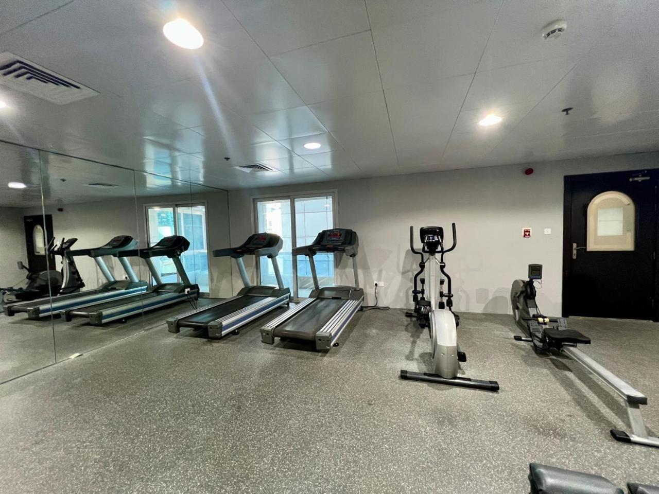 White Sage Stunning New In Marina Apartamento