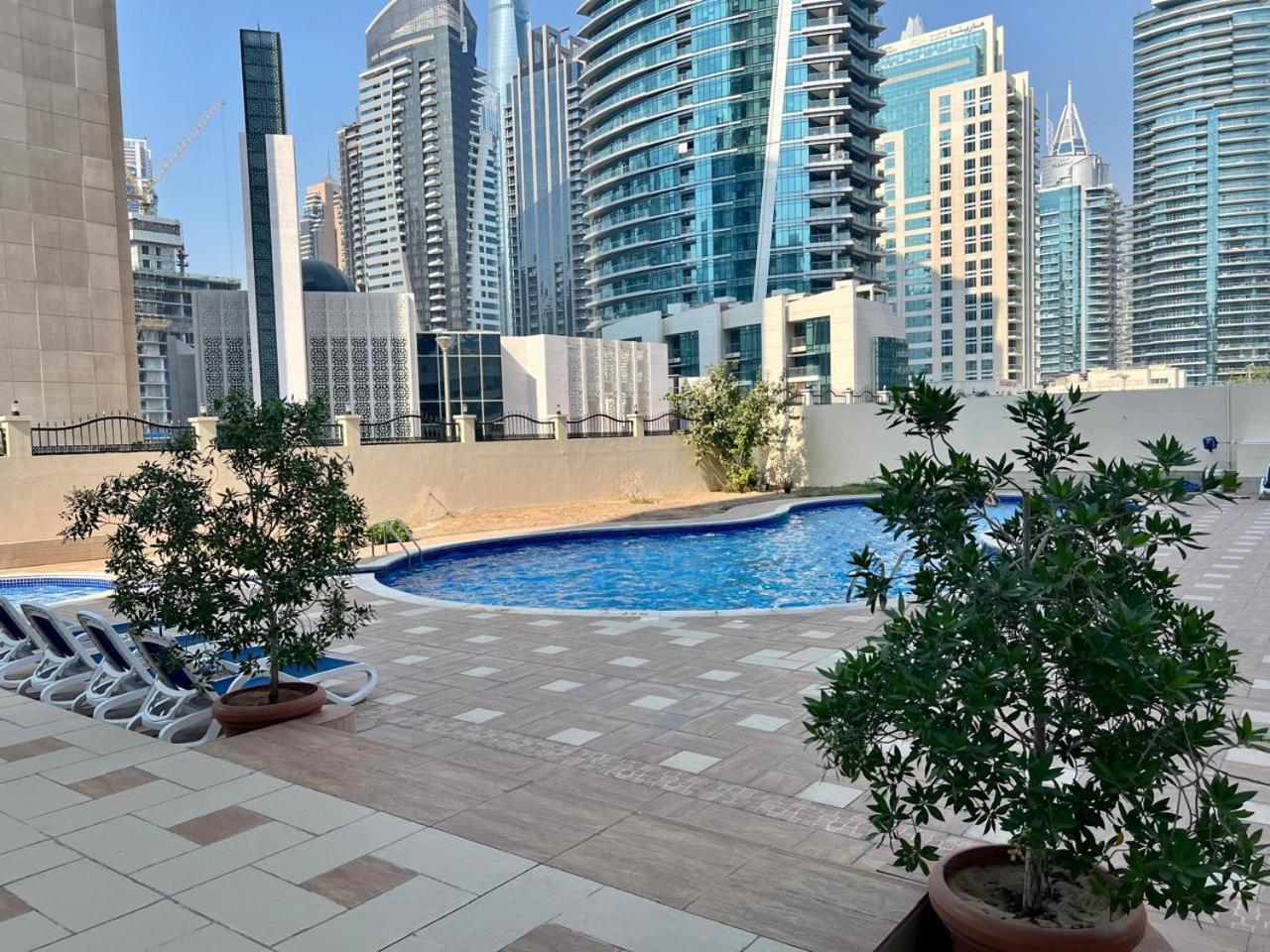 Апартаменти White Sage Stunning New In Marina *